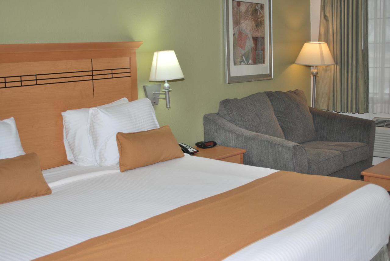 | Scottish Inns