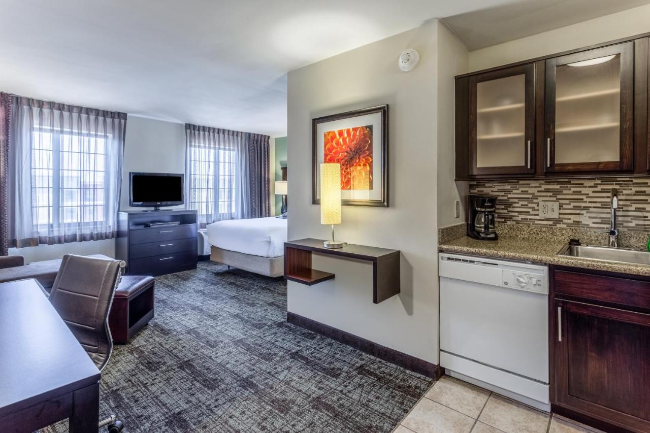  | Staybridge Suites Davenport, an IHG Hotel