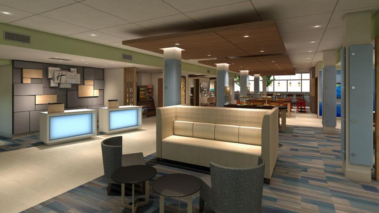 | Holiday Inn Express Brooklyn - Kings Hwy, an IHG Hotel