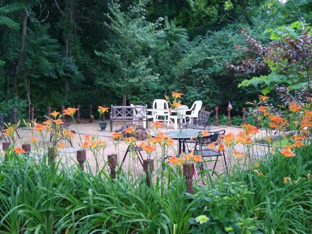 | Proctor Mansion Inn