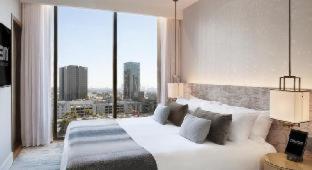 Room #159992934 at Dream Hollywood, by Hyatt