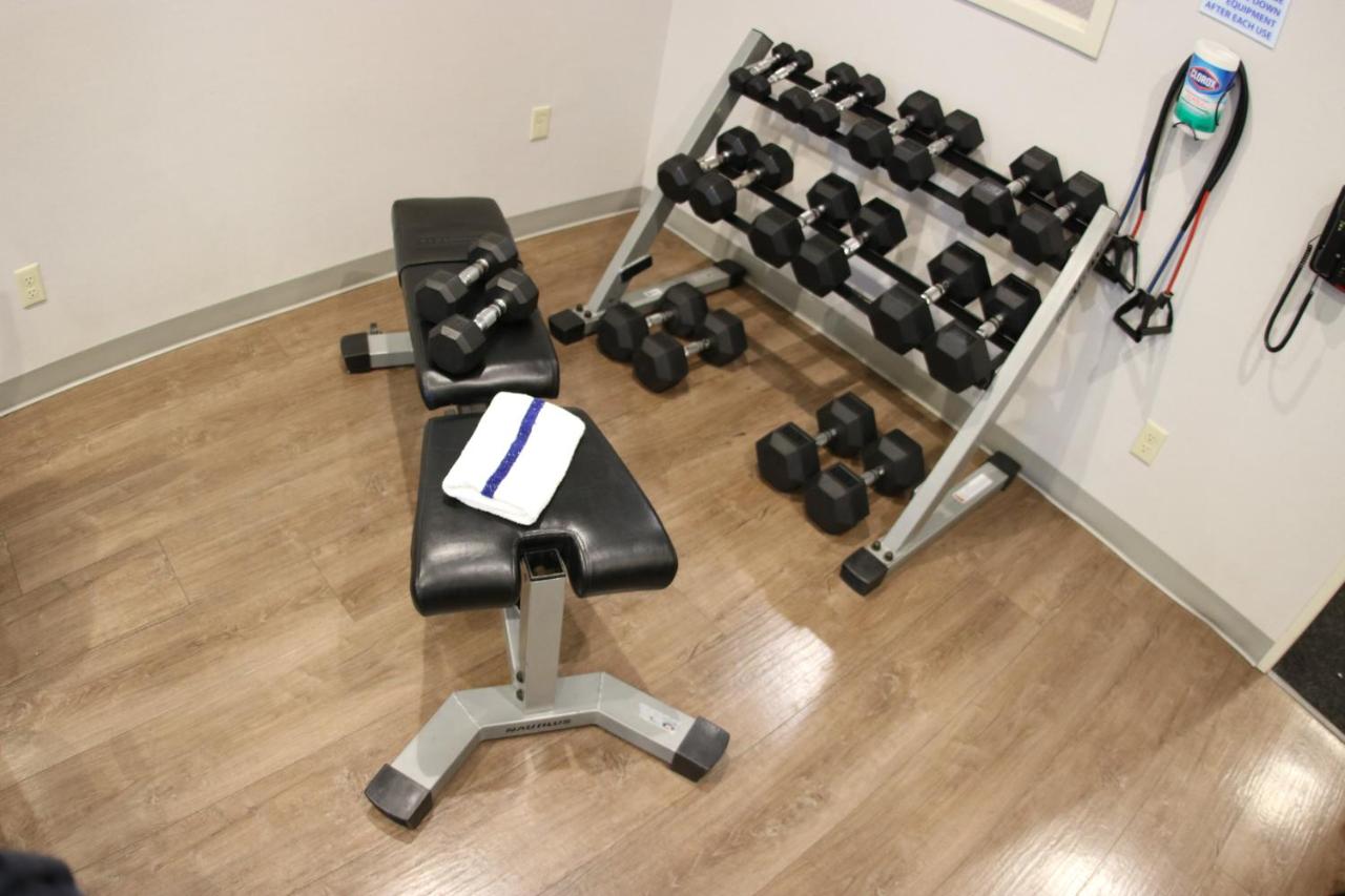 | Holiday Inn Express & Suites Cheney, an IHG Hotel