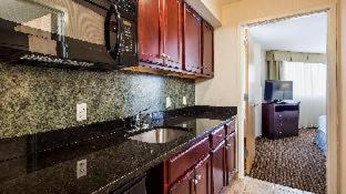 Room #4986240 at Best Western Plus Philadelphia Airport S. At Widener Univ.
