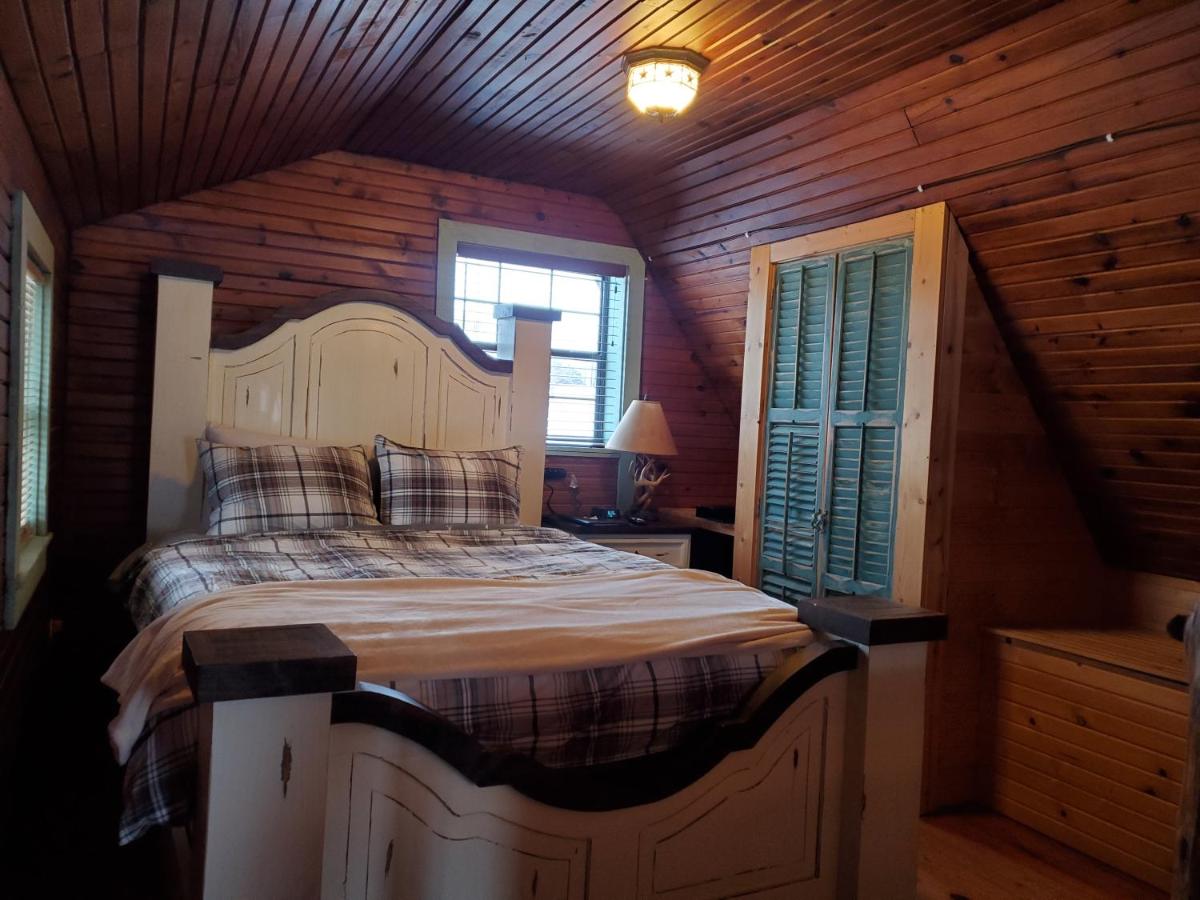  | Fairway Inn