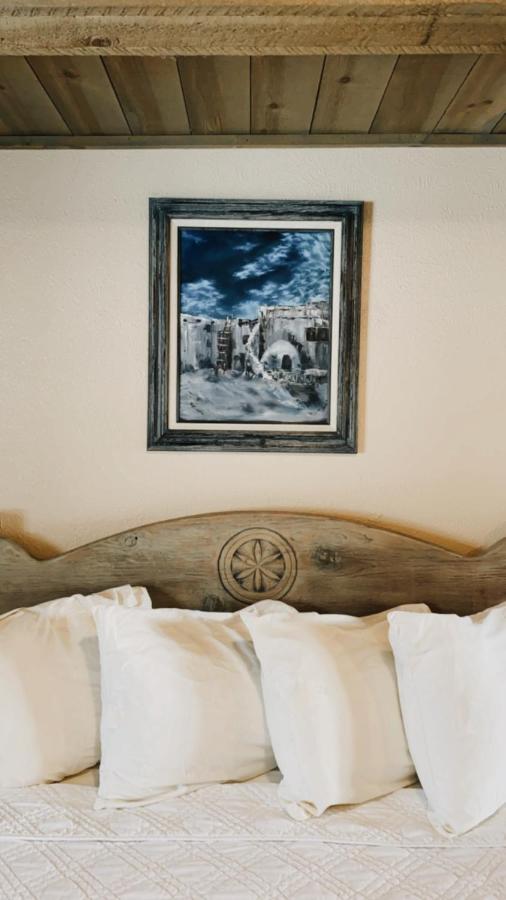 | Chama Trails Inn