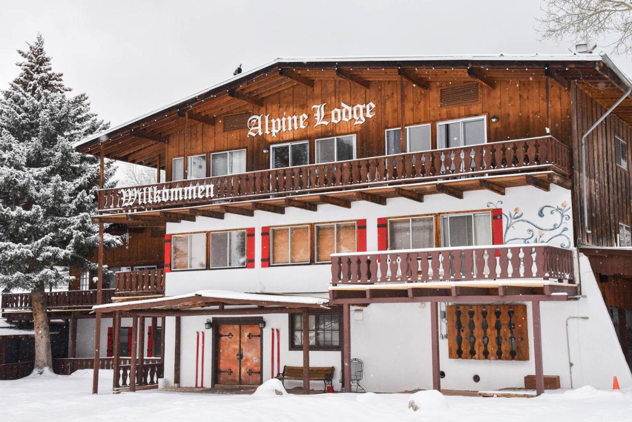  | Alpine Lodge Red River