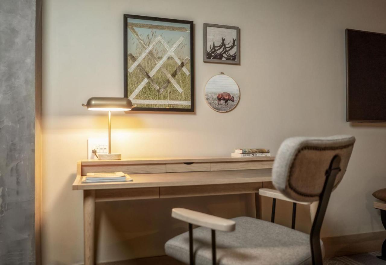 King Studio at Jasper Hotel