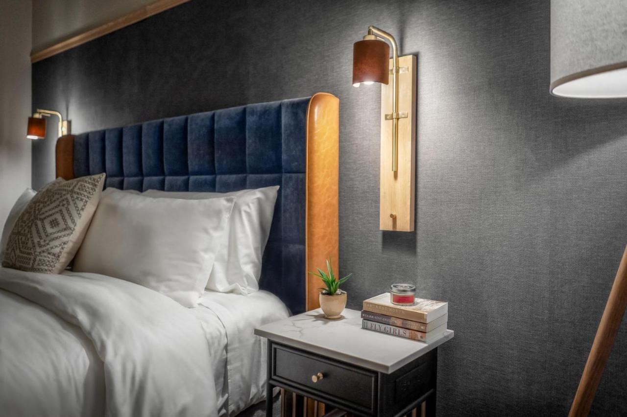 Standard Queen Room with Two Queen Beds at Jasper Hotel