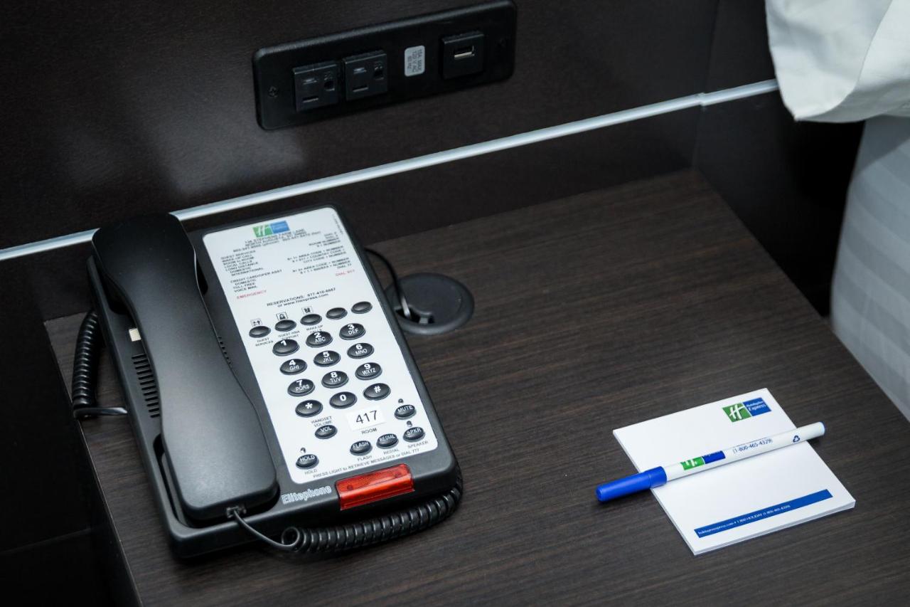Twin Room - Mobility Access with Bath Tub at Holiday Inn Express North Augusta by IHG