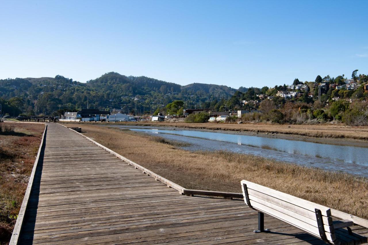 | Holiday Inn Express Mill Valley - Sausalito Area, an IHG Hotel