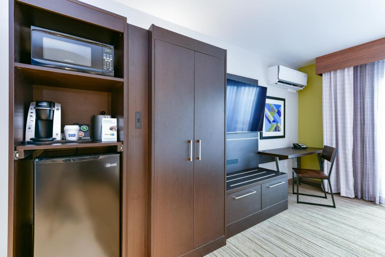 | Holiday Inn Express Mill Valley - Sausalito Area, an IHG Hotel