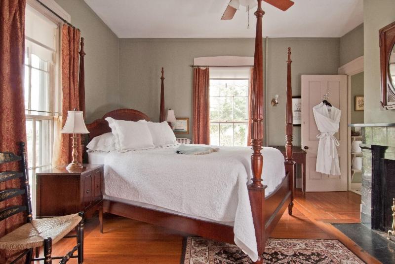 | Marshall Slocum Inn