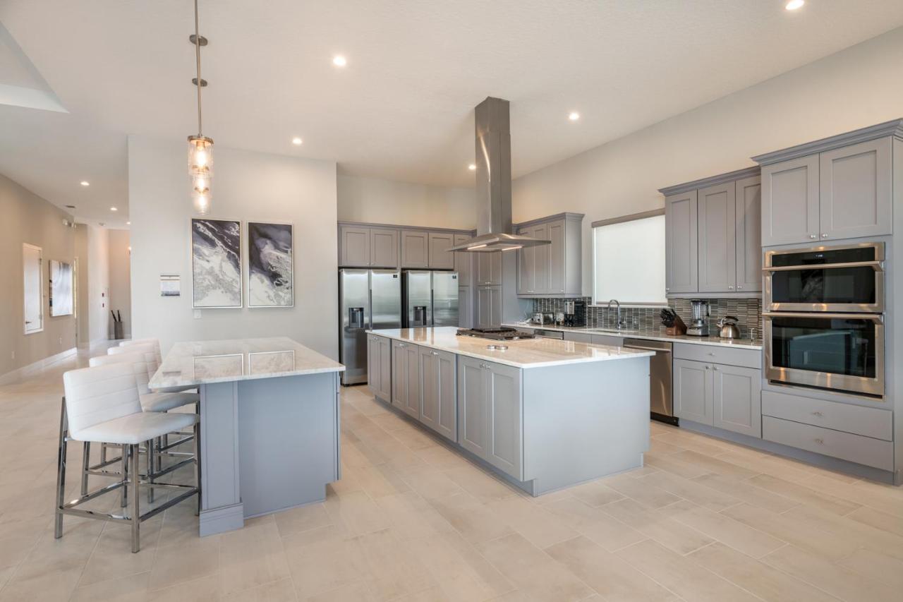 | Luxury Home in Bears Den Near Disney with Private Pool, Game Room & Resort Amenities - 1002JN