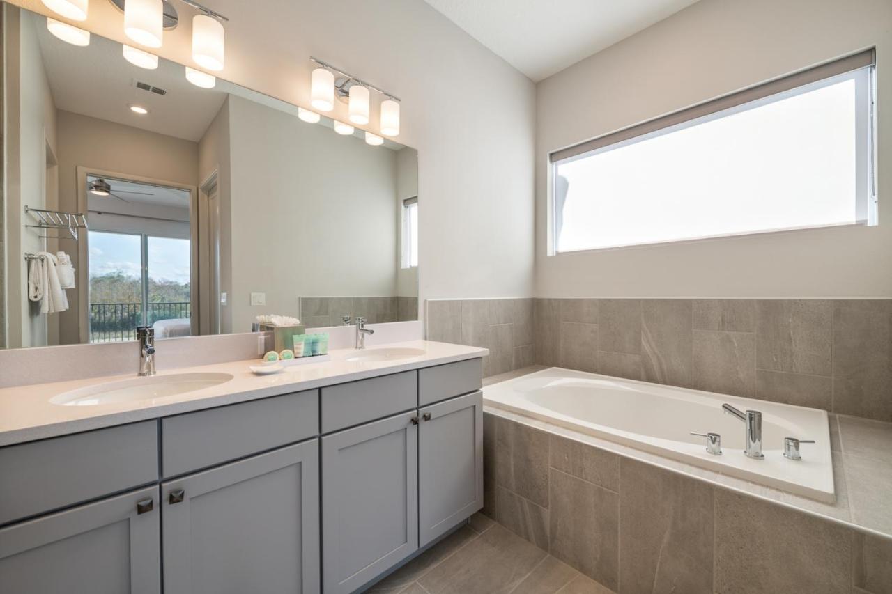 | Luxury Home in Bears Den Near Disney with Private Pool, Game Room & Resort Amenities - 1002JN