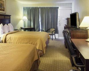 Room #27608507 at Quality Inn Fredericksburg near Historic Downtown