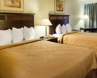 Room #27608507 at Quality Inn Fredericksburg near Historic Downtown