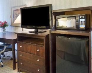 Room #27608508 at Quality Inn Fredericksburg near Historic Downtown