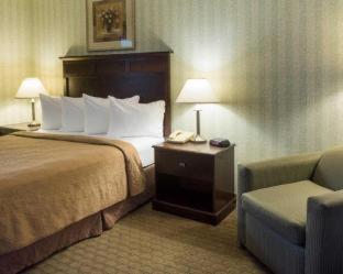 Room #27608508 at Quality Inn Fredericksburg near Historic Downtown