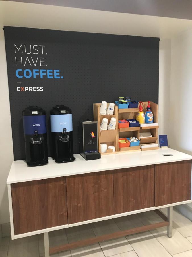 | Holiday Inn Express - Canton, an IHG Hotel
