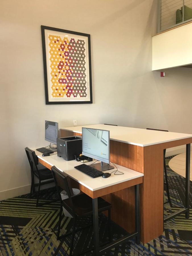 | Holiday Inn Express - Canton, an IHG Hotel