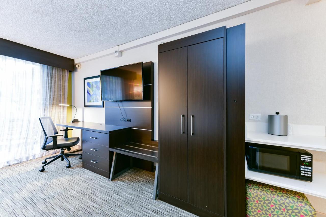 | Holiday Inn Express Mill Valley - Sausalito Area, an IHG Hotel