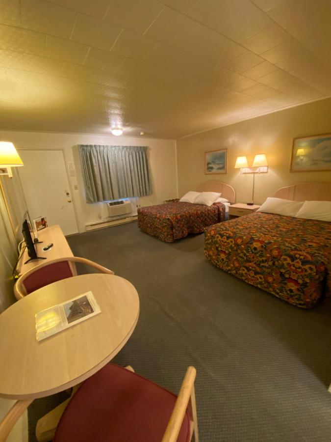 | Birchwood inn