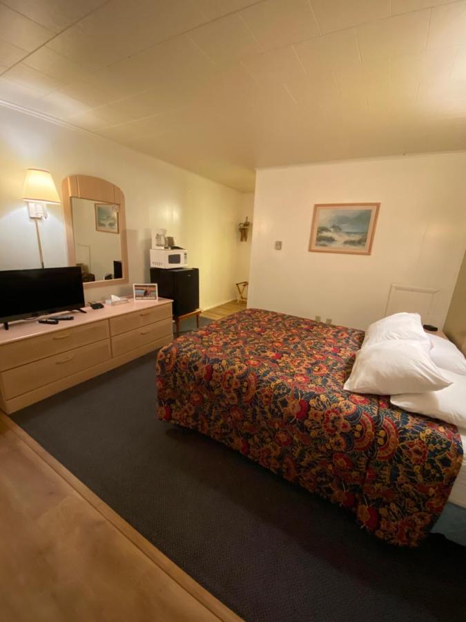 | Birchwood inn