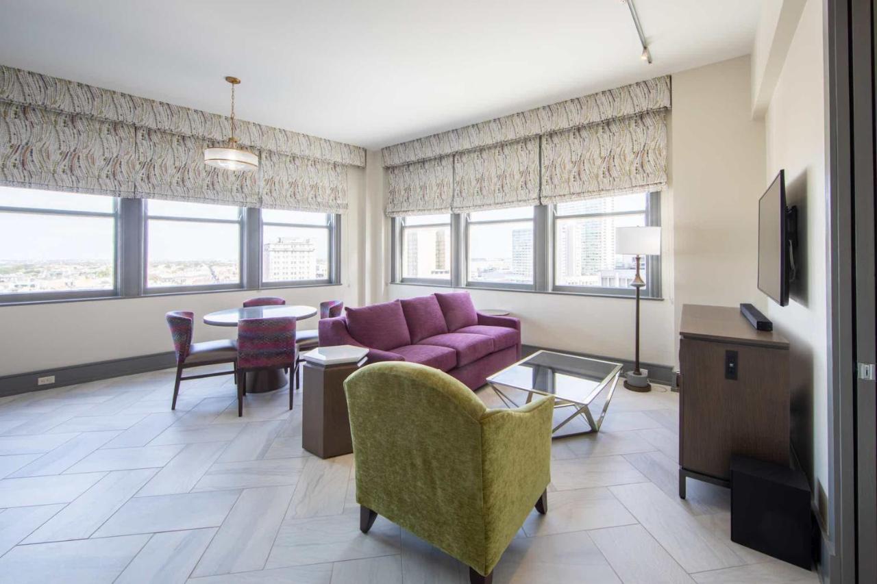 1 BEDROOM SIGNATURE COLLECTION VILLA at Holiday Inn Club Vacations New Orleans Resort by IHG
