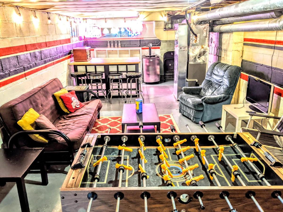 | The Wayfaring Buckeye Hostel