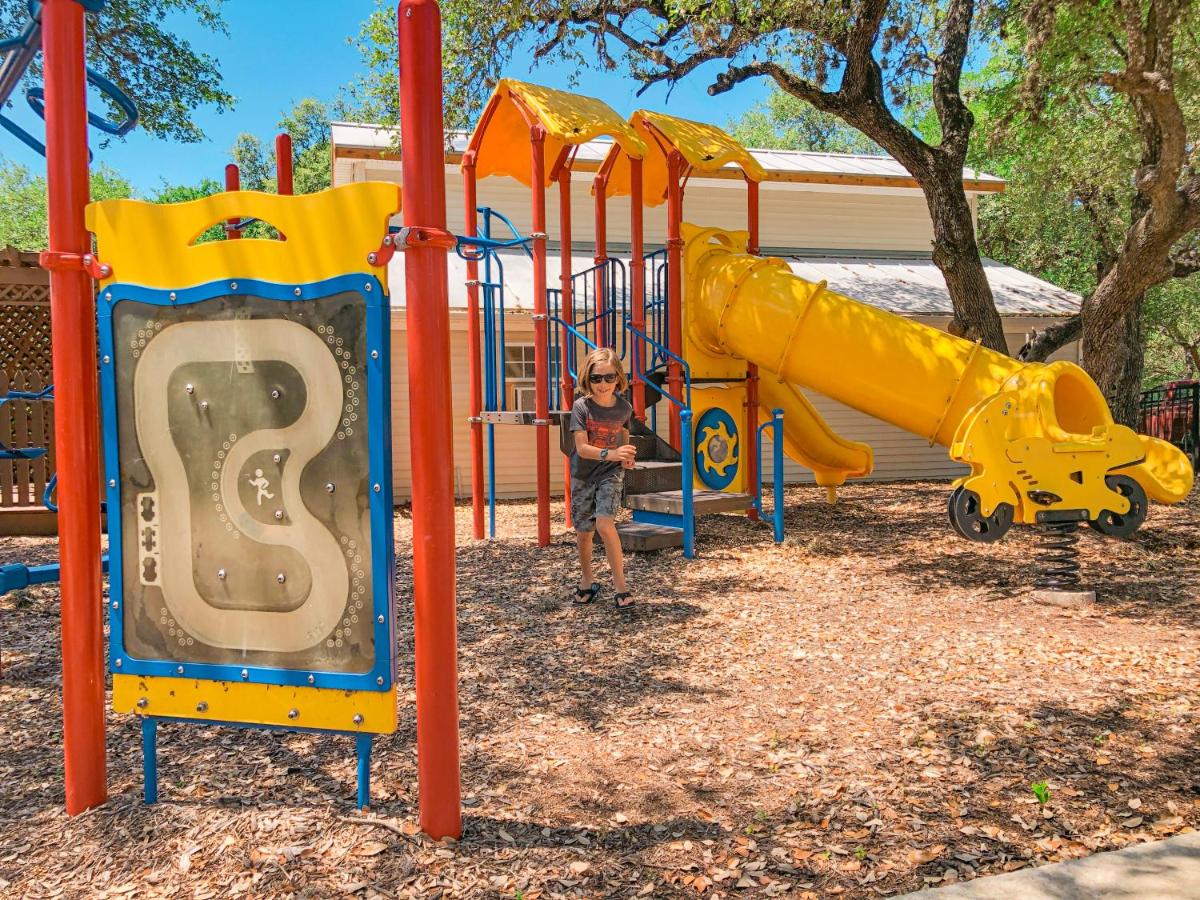  | Sun Outdoors San Antonio West