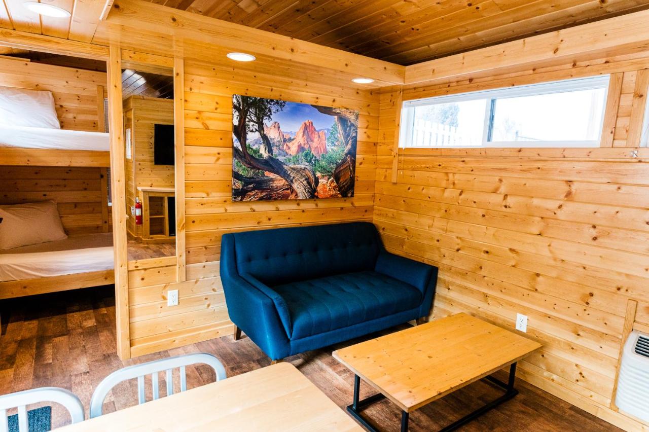 | Garden of the Gods RV Resort