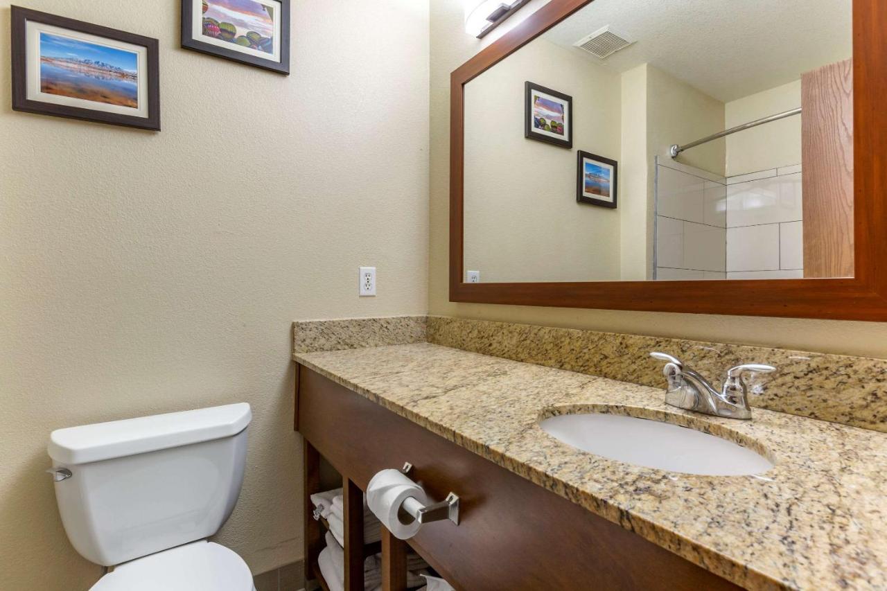 Queen Room with Two Queen Beds - Accessible/Non-Smoking  at Comfort Inn & Suites Alameda at Albuquerque Balloon Fiesta Park