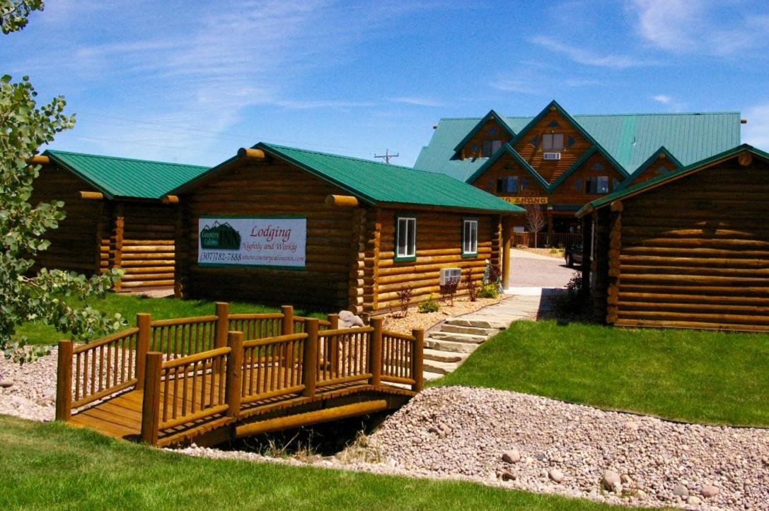 | Country Cabins Inn