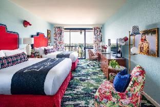 Room #46691820 at Graduate by Hilton Fayetteville AR