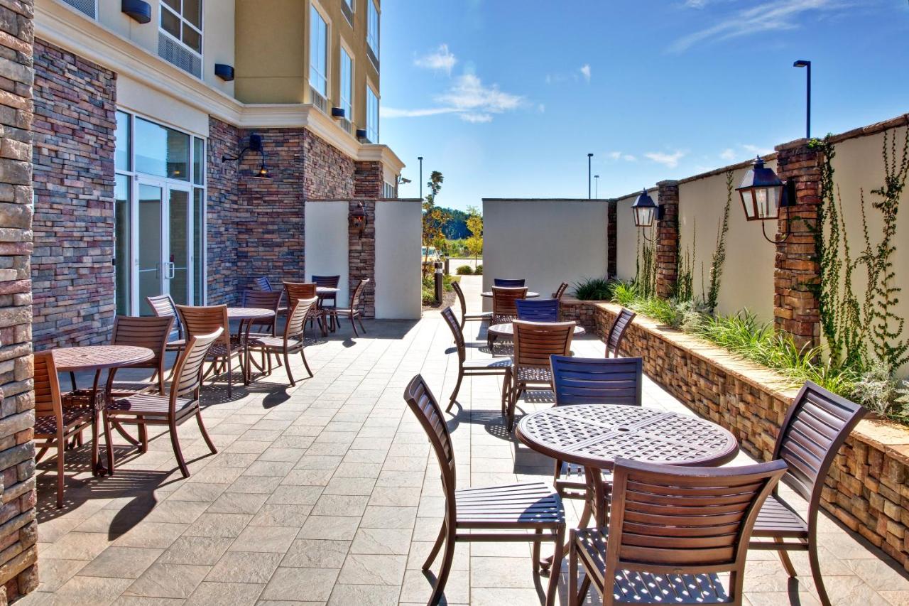 | Holiday Inn Jackson Southeast - Pearl, an IHG Hotel