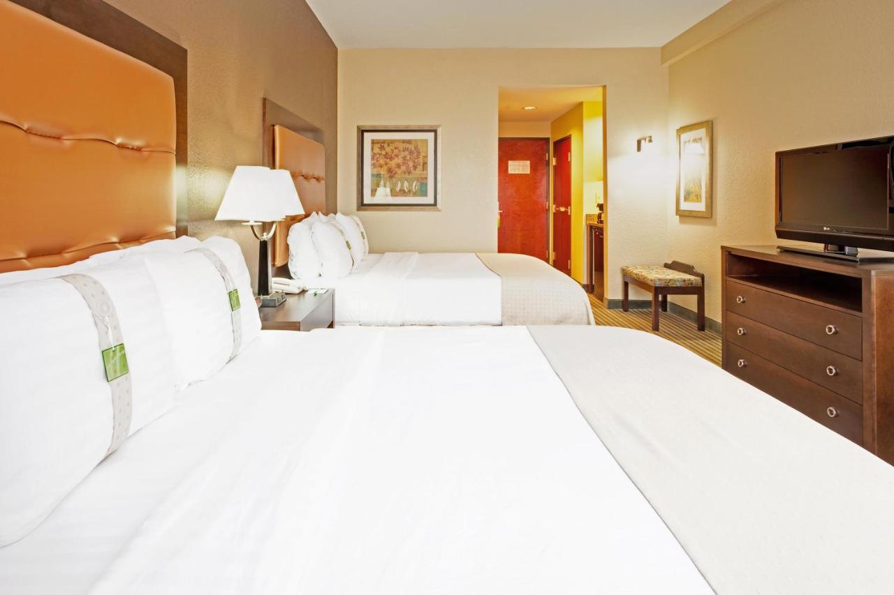 | Holiday Inn Jackson Southeast - Pearl, an IHG Hotel
