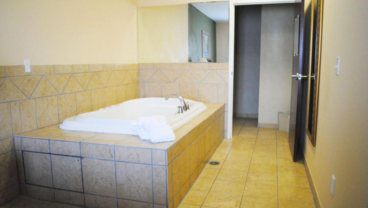 | Magnuson Hotel Commerce