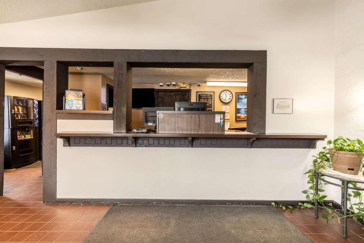 | Value Inn Kenosha I-94 - Exit 344