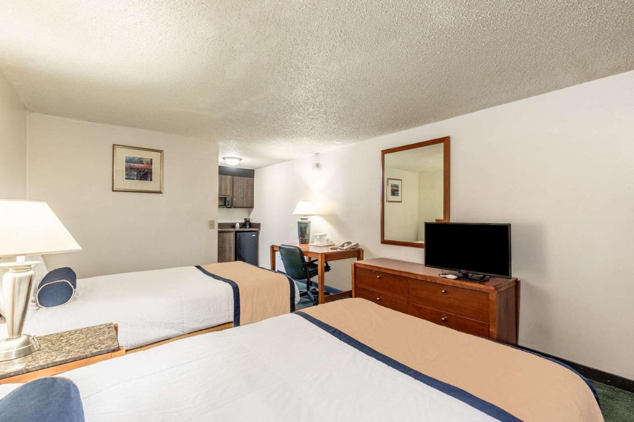 | Value Inn Kenosha I-94 - Exit 344