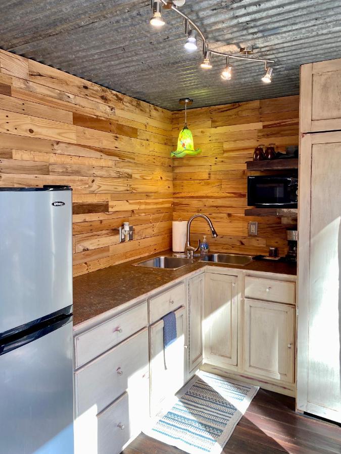 Double Room with Mountain View at Barefoot Hills