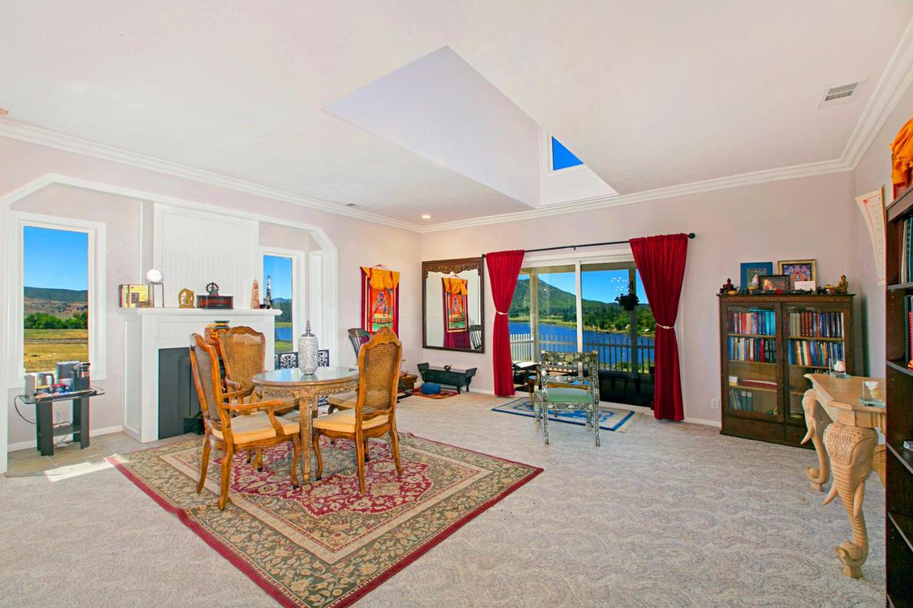 | Quiet Mind Mountain Lodge, Retreat & Spa