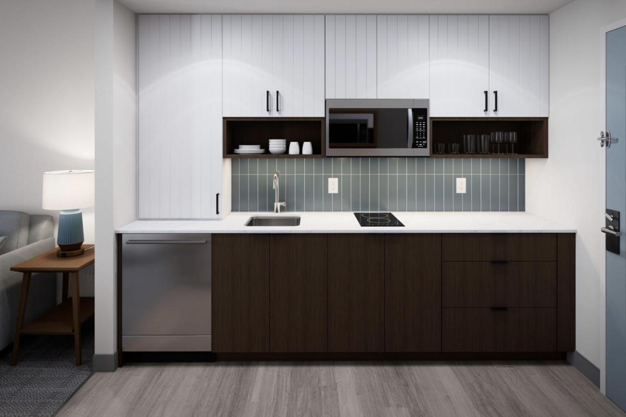  | Staybridge Suites Charlotte Arpt Area - Tyvola, an IHG Hotel