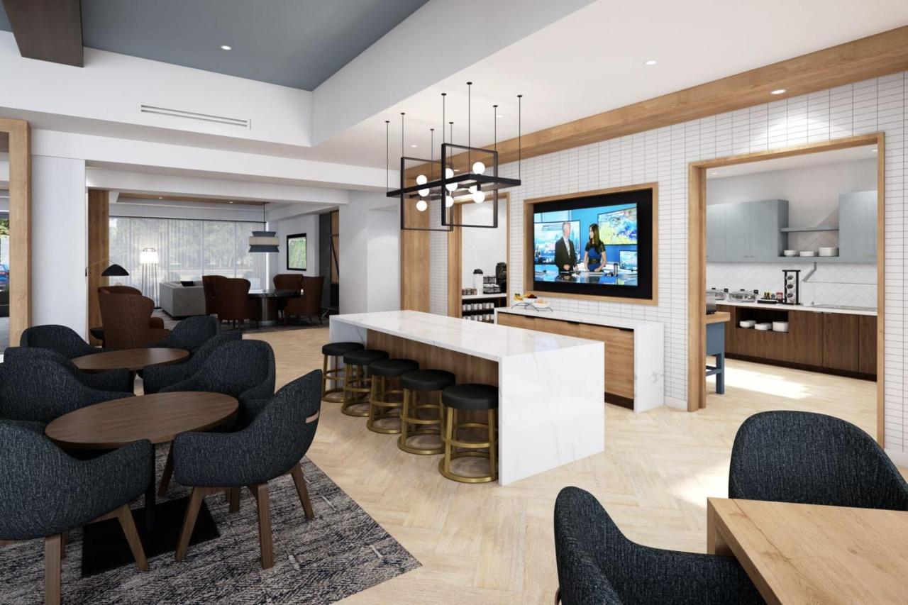 | Staybridge Suites Charlotte Arpt Area - Tyvola, an IHG Hotel