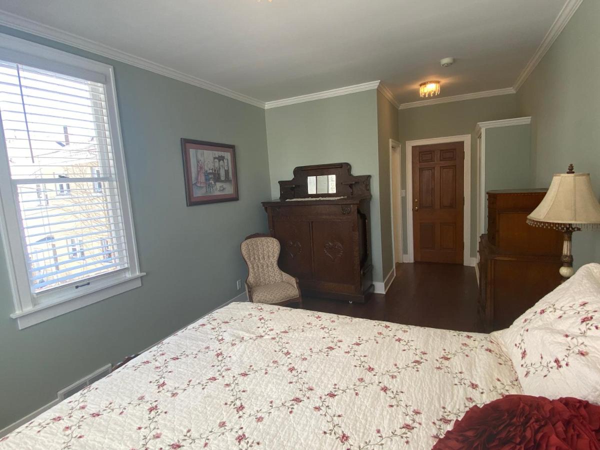  | Valparaiso Inn B&B