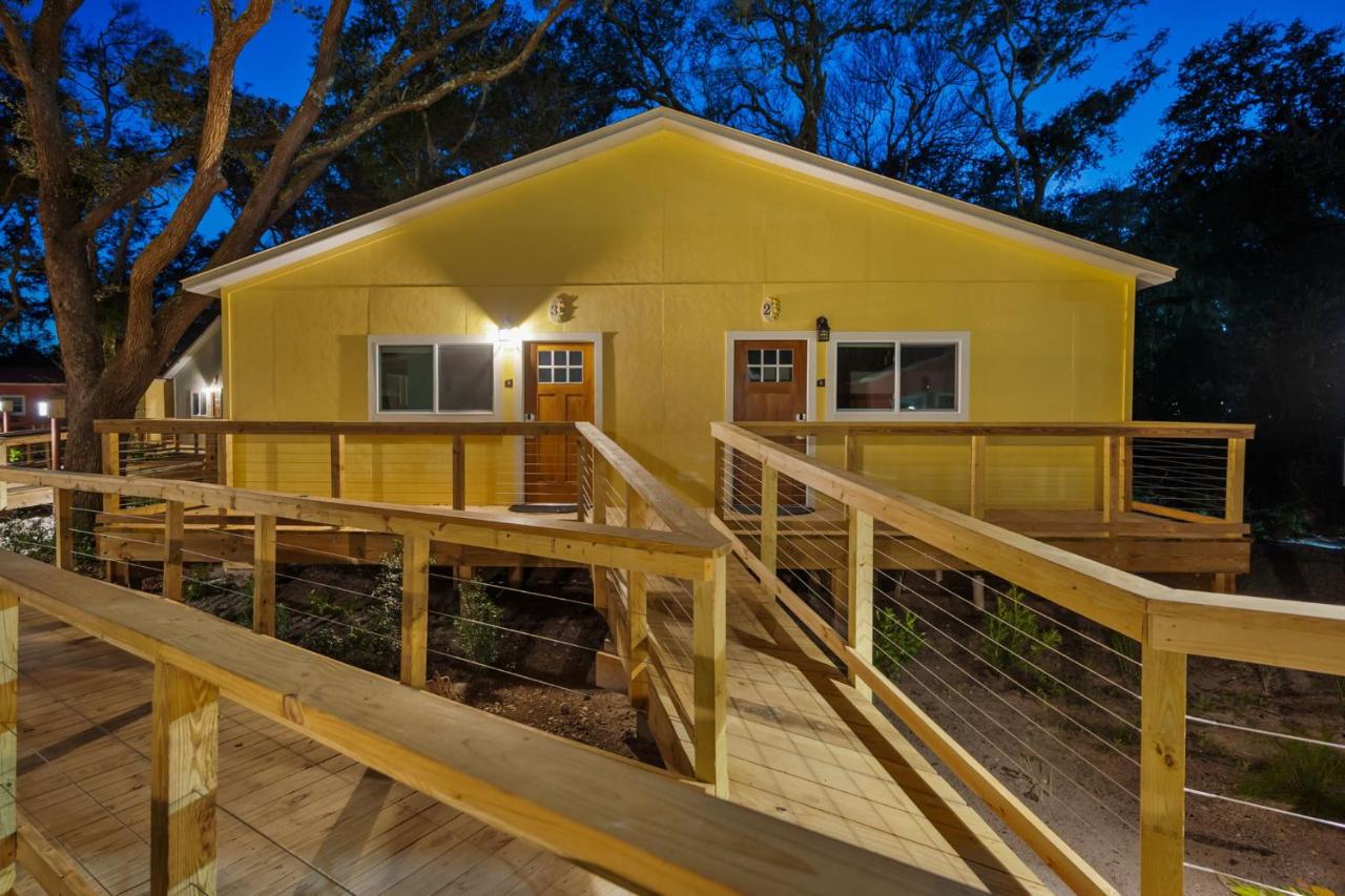  | Sea Cottages of Amelia