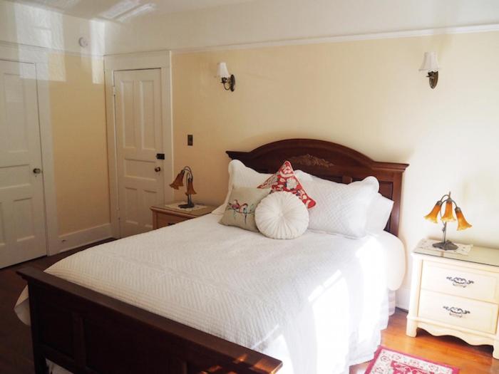 | Lady Geneva Bed & Breakfast