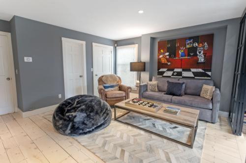  | Villa Red Hut