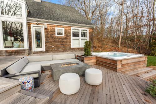  | Villa Red Hut