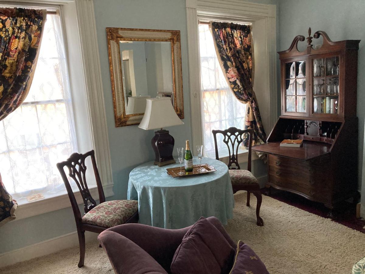  | The Federal House