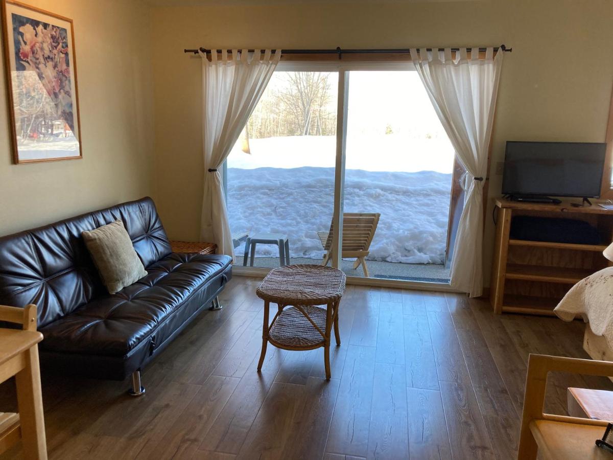 Deluxe Double Room with Bath at River Run Inn